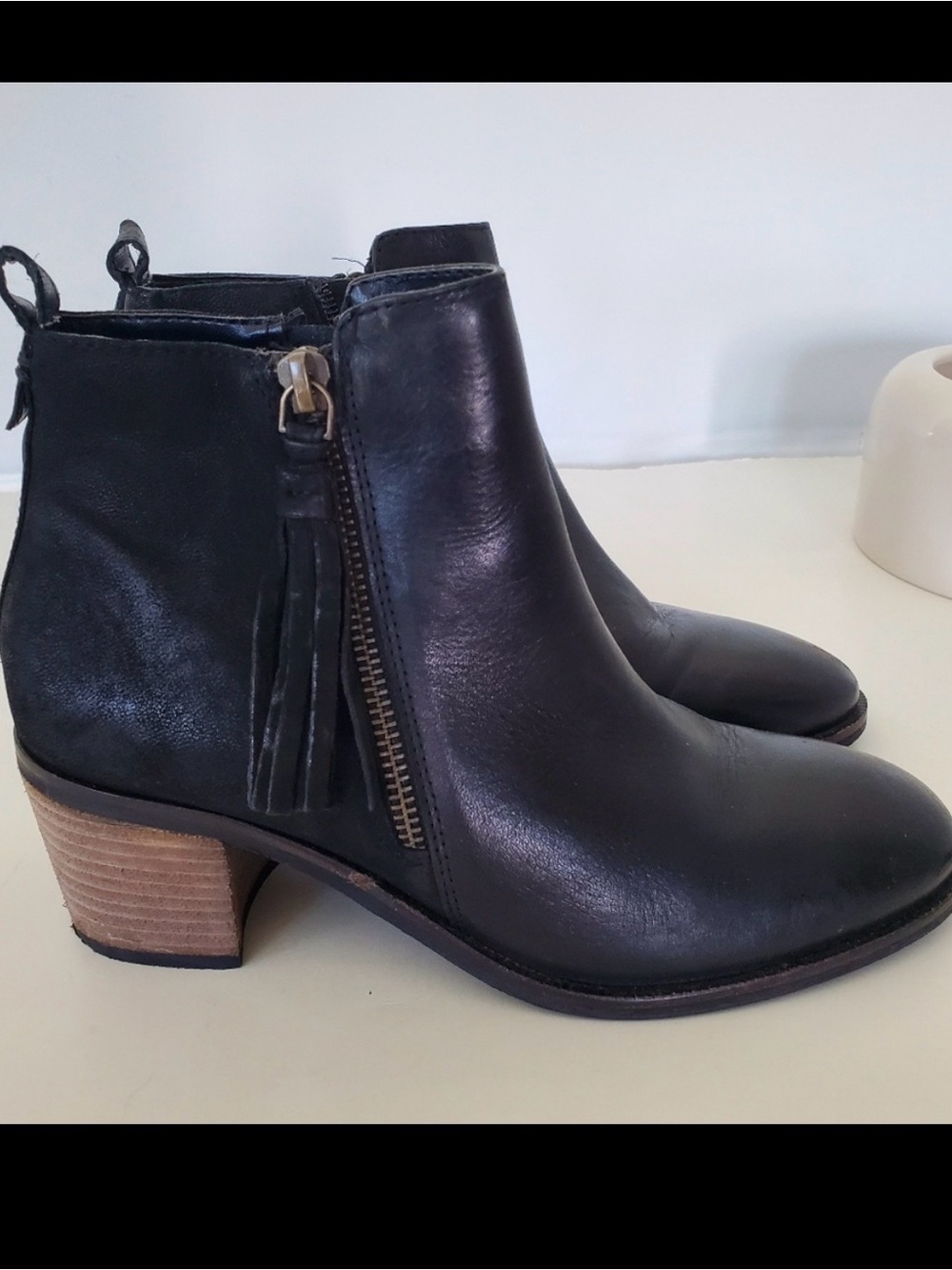CREVO Sz 7 Black Leather Tassel Zip AUTUMN 2" Heel Ankle Booties Boho Moto Edgy